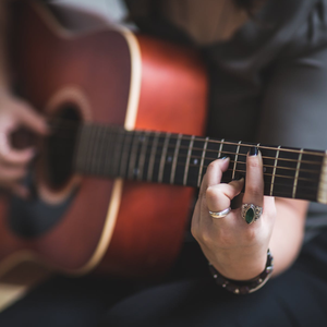 SINGER-SONGWRITER OPEN MIC