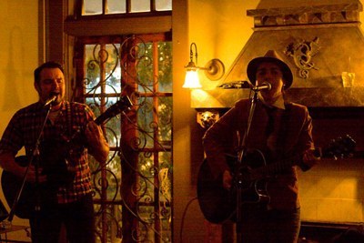 SINGER-SONGWRITER OPEN MIC