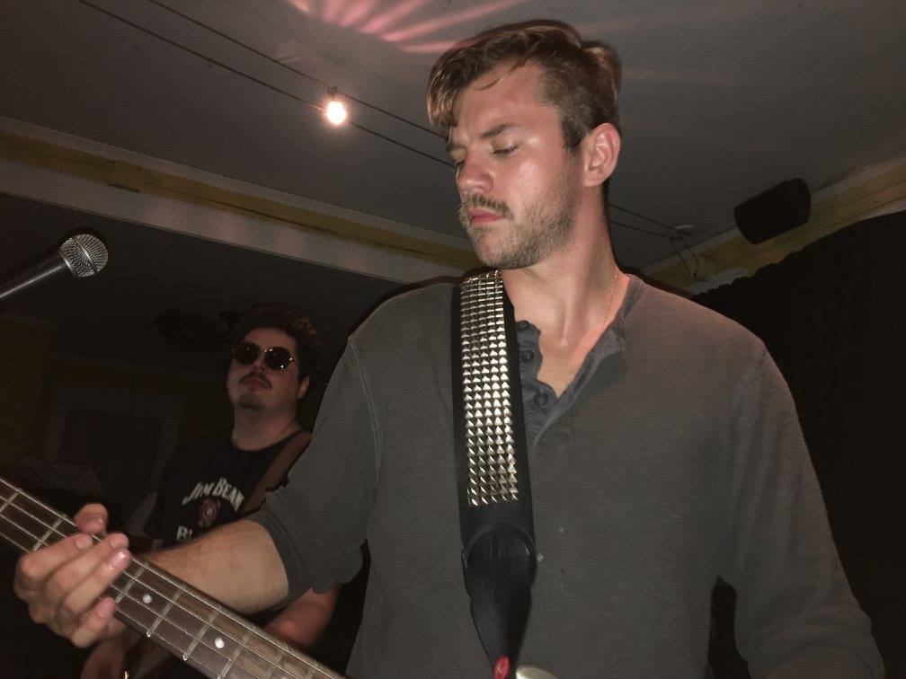 SINGER-SONGWRITER OPEN MIC